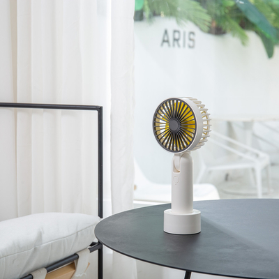 7 fan portative de Vane Handheld Electric Fan 4W 1200mAh avec le chargeur d'Usb