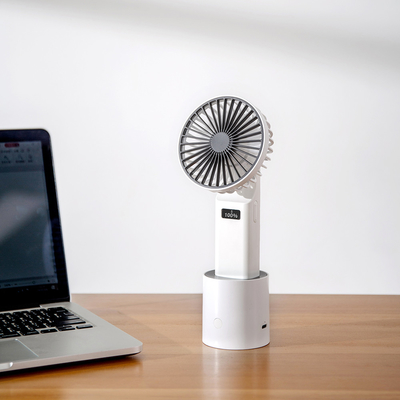 De LED Digtial mini USB fan tenue dans la main portative de l'affichage 4000mAh